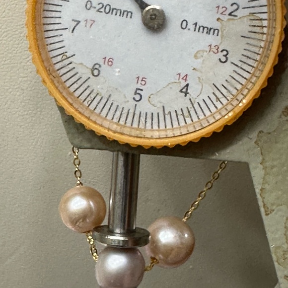 Pink, Purple, & Peach NATURAL Cultured Pearls Floating 14K YG-18 Inch Adjustable - Picture 8 of 8